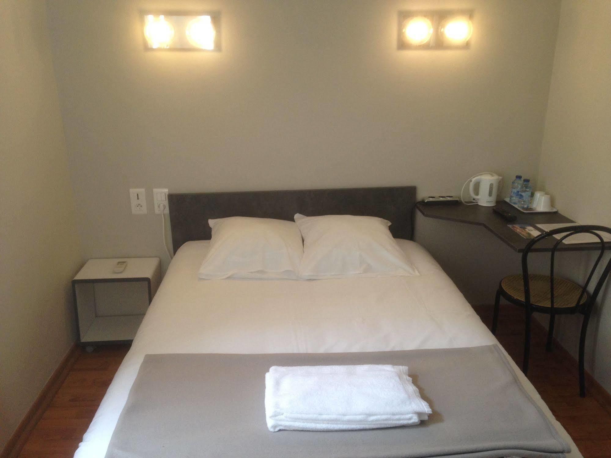 Hotel Le Rochegude Albi Bagian luar foto